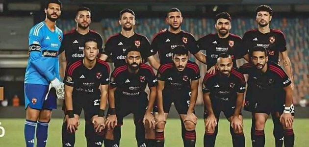 “الخوف بداخلهم لن ينتهي”.. رسالة مثيرة من جماهير الاهلي قبل انطلاق لقاء بيراميدز