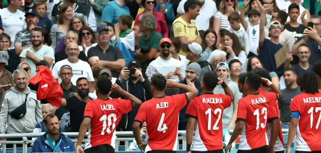 منتخب مصر يتقدم بهدف في الشوط الأول على اوزبكستان
