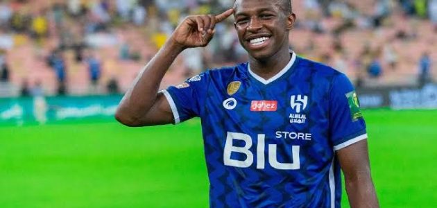 سعود عبد الحميد يكشف موقفه من الرحيل عن الهلال السعودي