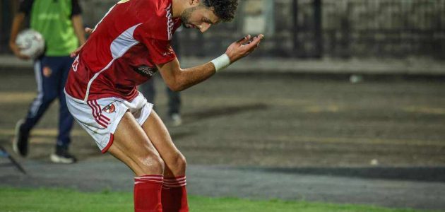 وسام أبو علي يوقع على هدفه الأول في شباك البنك الأهلي ويتصدر قائمة الهدافين