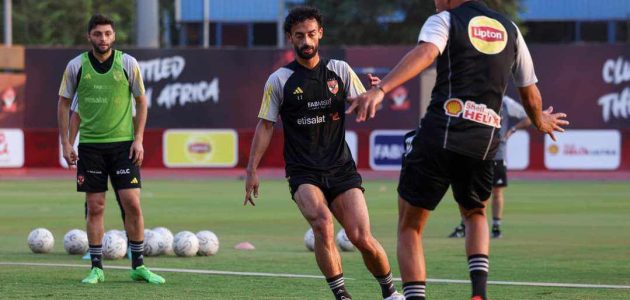 شاهدها الآن.. القنوات الناقلة لمباراة الأهلي والمقاولون العرب في الدوري 