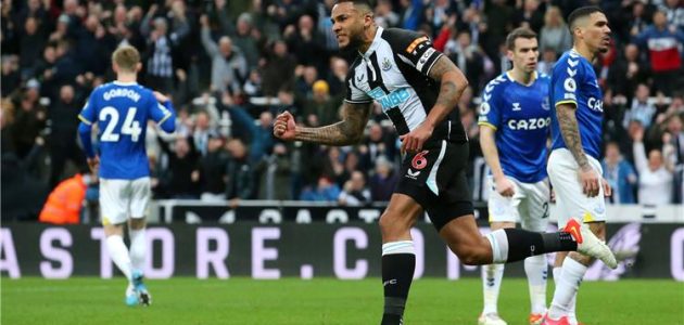 القنوات الناقلة لمباراة إيفرتون ونيوكاسل يوناتيد في الدوري الإنجليزي 2024-2025