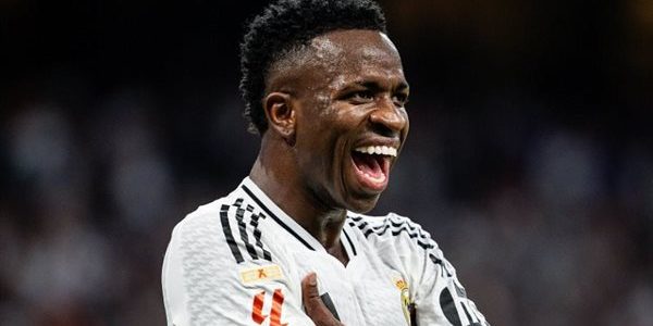فينيسيوس جونيور هو لاعب شهر نوفمبر في الدوري الإسباني