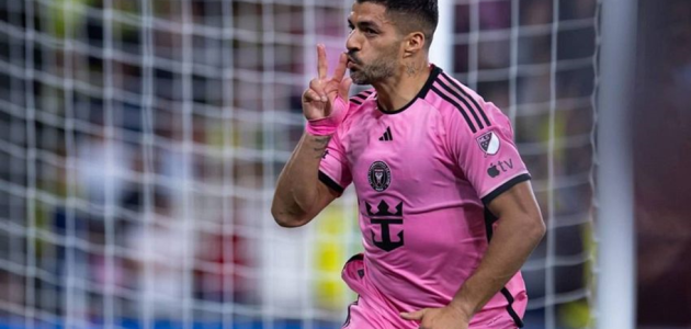 إنتر ميامي يجدد عقد سواريز بشكل رسمي