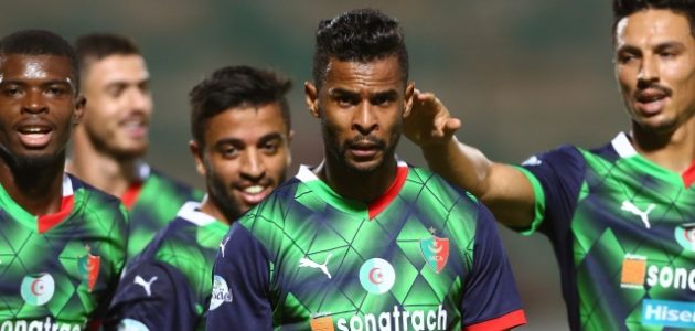 الاتحاد الأفريقي يفرض عقوبة على مولودية الجزائري